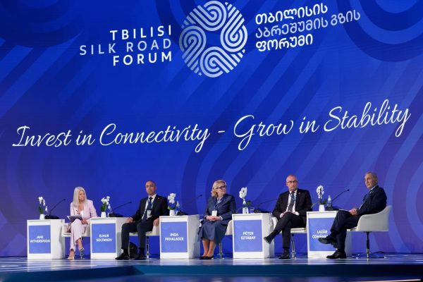 571201403_1460351892294315_8062422109977194013_n